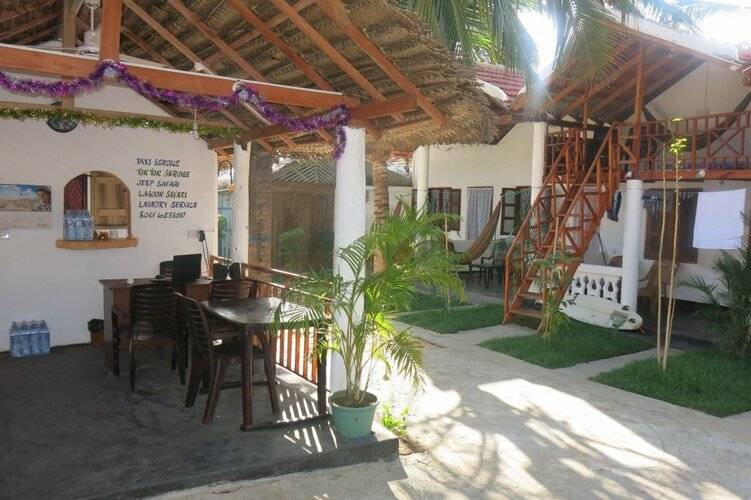 Beach Wave Hotel