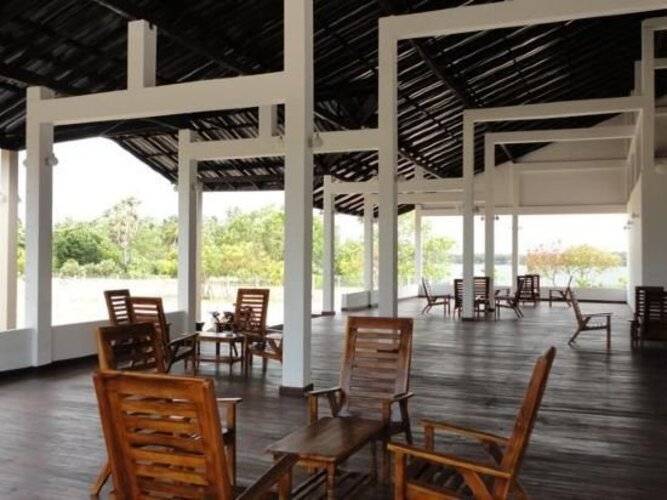 Hotel Naaval