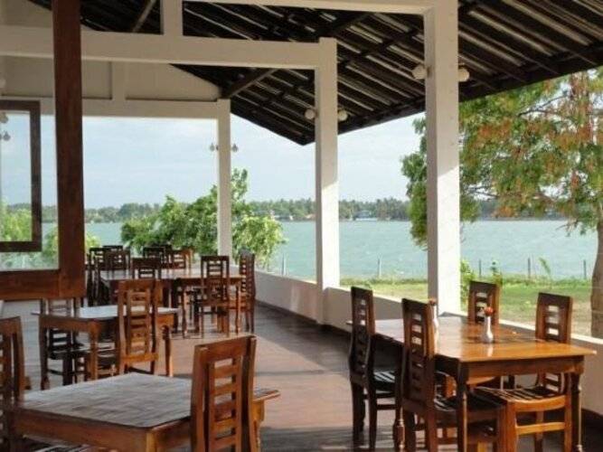 Hotel Naaval