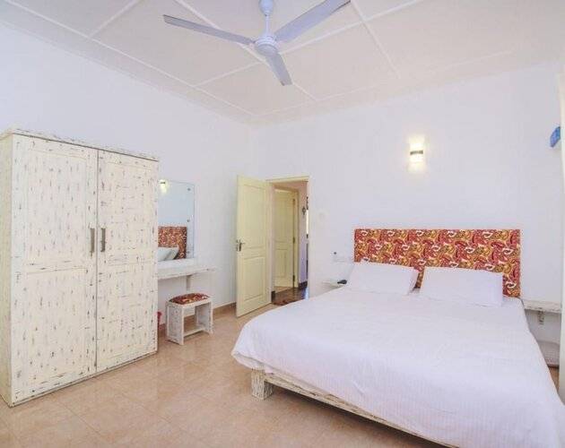 Una J Villa