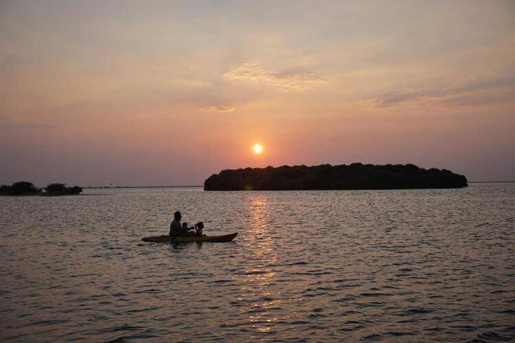 Kitelantis Hotel And Resort