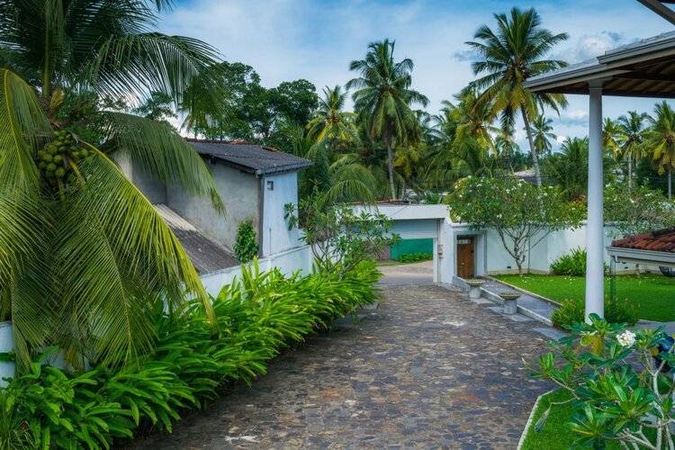 Villa White Queen