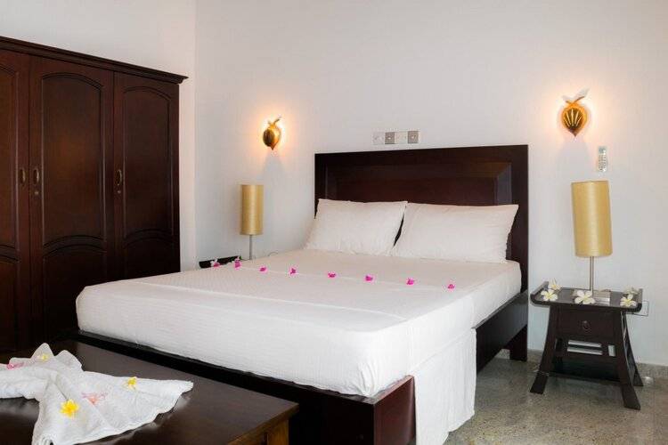 Villa White Queen