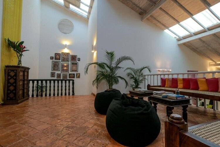 Mango House