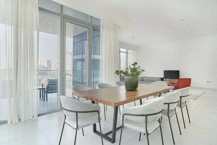 Sonder Downtown Towers