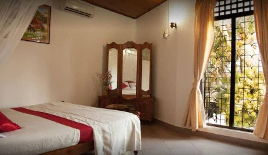 Colombo Lavinia Beach Hostel