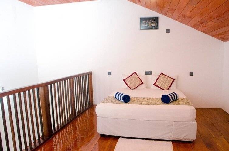 Surf Bay Villa