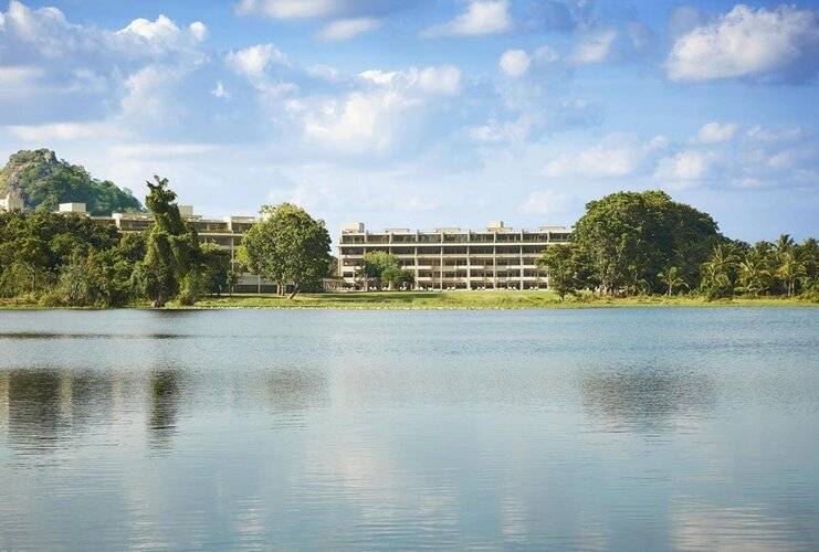Jetwing Lake