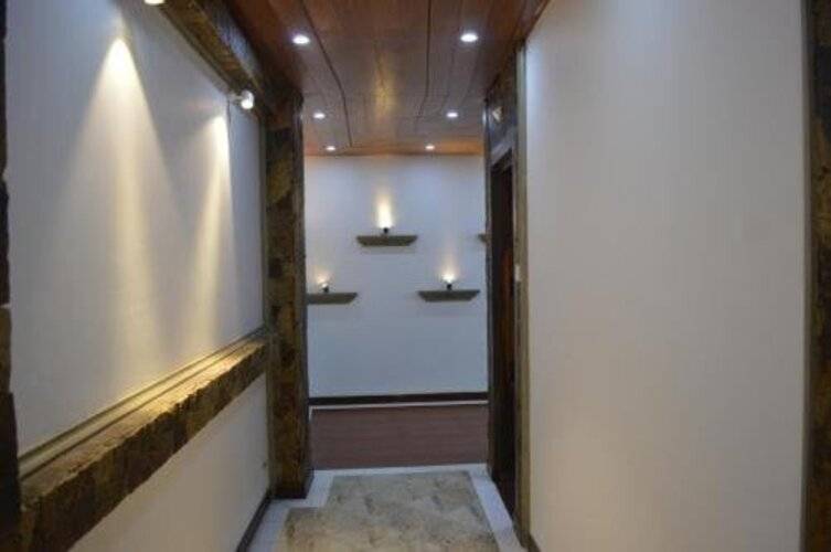 Elegance Range Resort