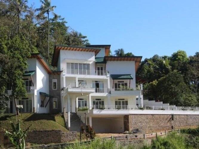 Sunlit Villa