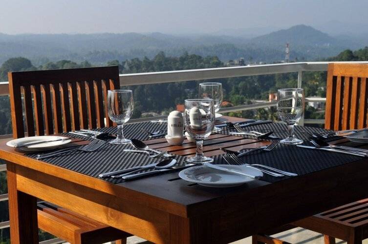 Amaara Sky Hotel