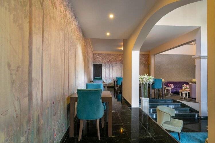 Clove Villa