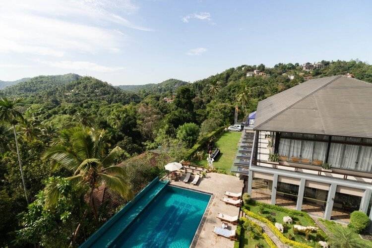 Earl's Regent Kandy