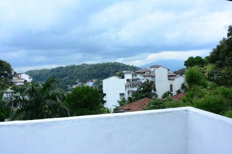 Forest Villa Hotel