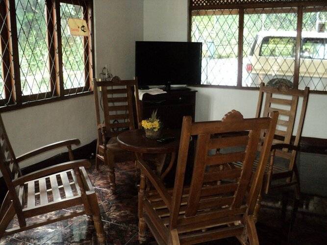 Tamarind Tree Inn