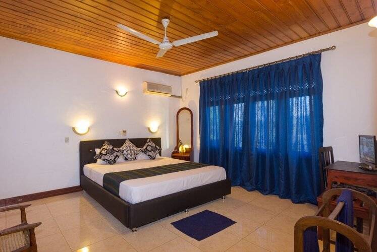 Tamarind Tree Inn