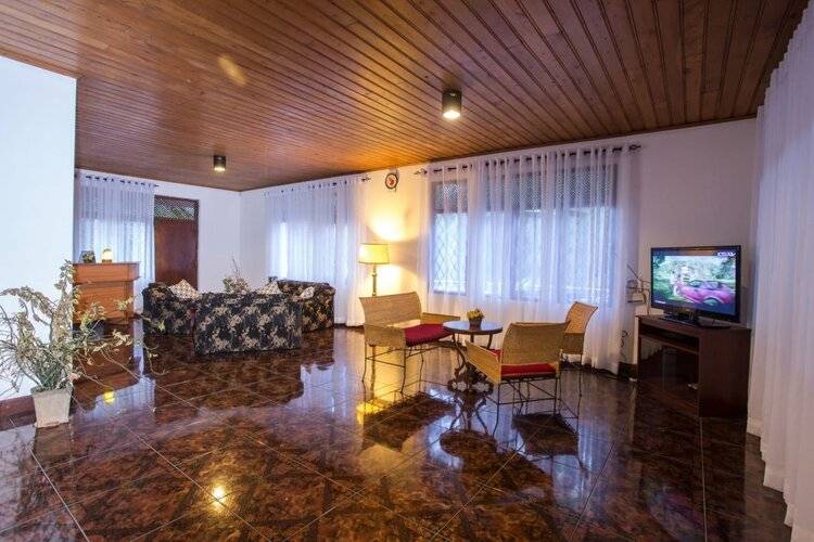 Tamarind Tree Inn