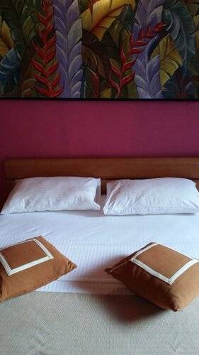 Village Villa Home Stay