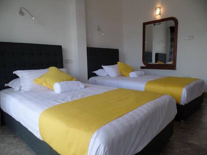 Kandyan Bluestar Villa