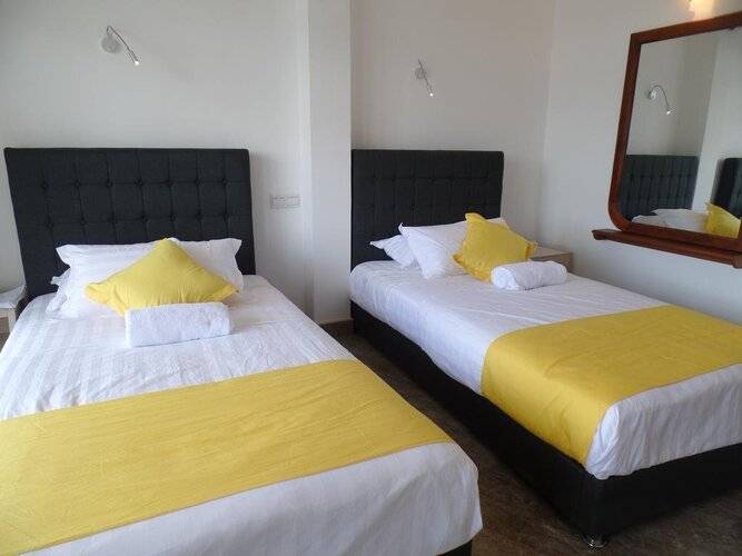 Kandyan Bluestar Villa