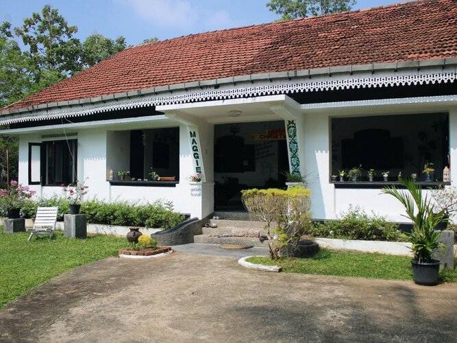 Maggie Garden Hostel