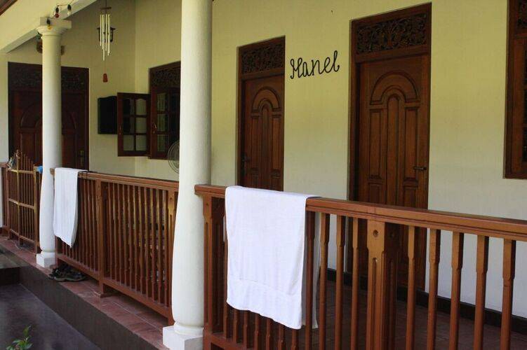 Manel Guesthouse