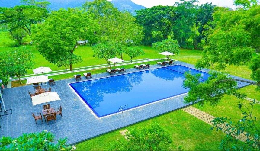 Grand Tamarind Lake