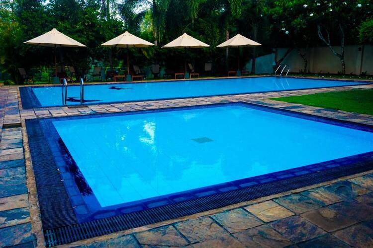 Lavendish Okrin Hotel