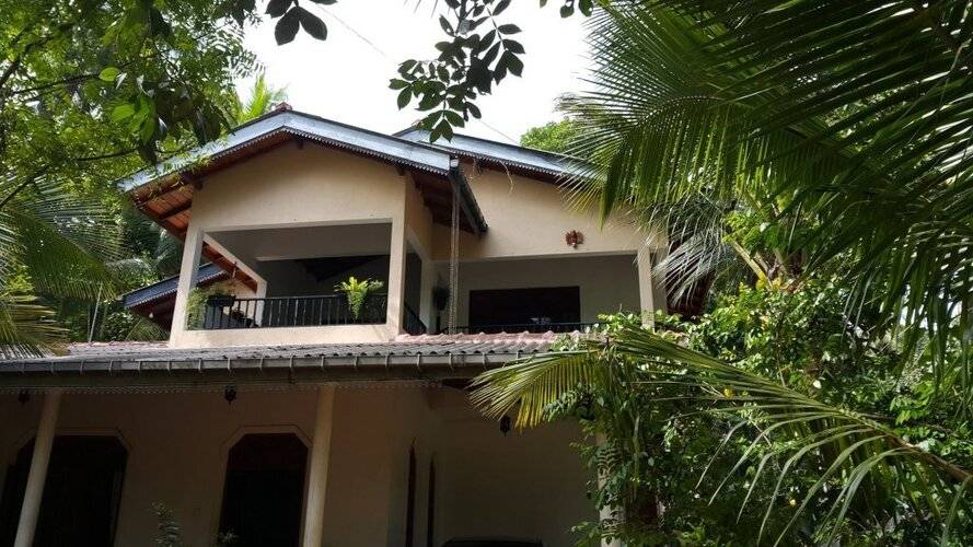 Riverside Homestay Apartments