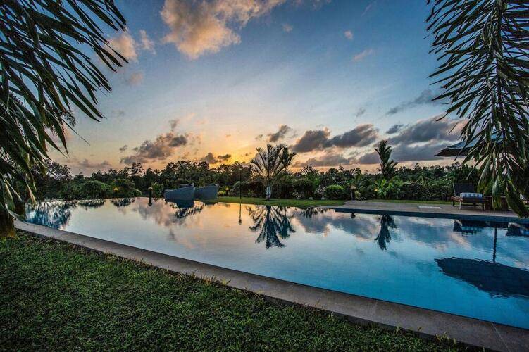 Villa Mayurana By Edwards Collection