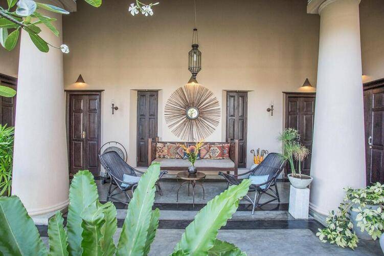 Villa Mayurana By Edwards Collection