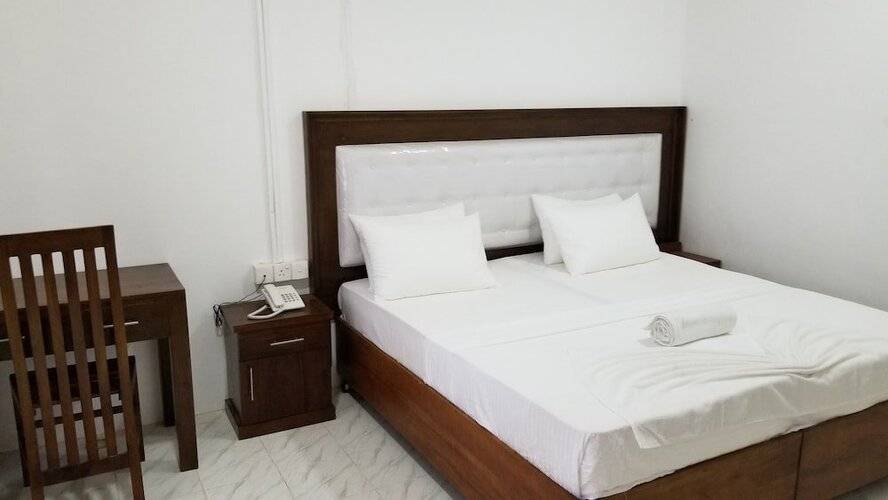 Metro Marine Dr Hotel