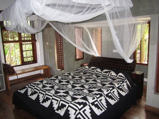 Isana Beach House