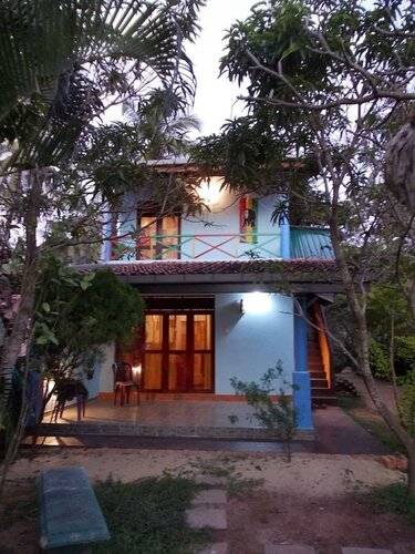 Sri Beach Bungalows And Villa