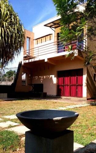 Sri Beach Bungalows And Villa