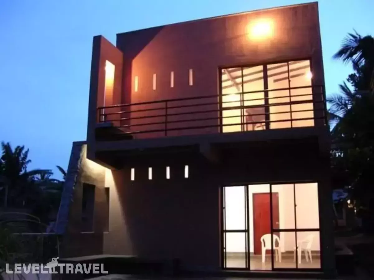 Sri Beach Bungalows And Villa