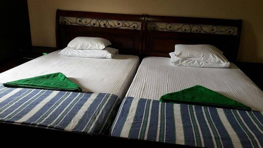 Deer Point Hotel Kandy