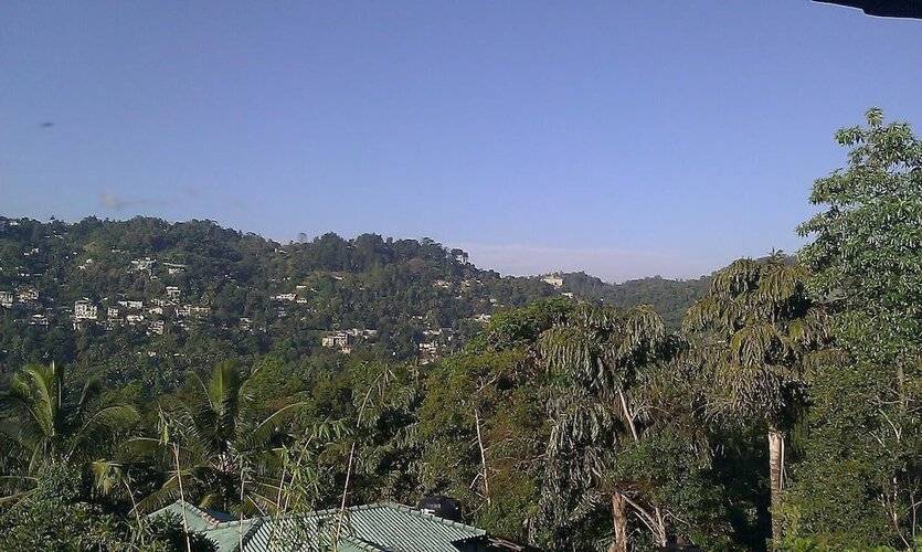Deer Point Hotel Kandy