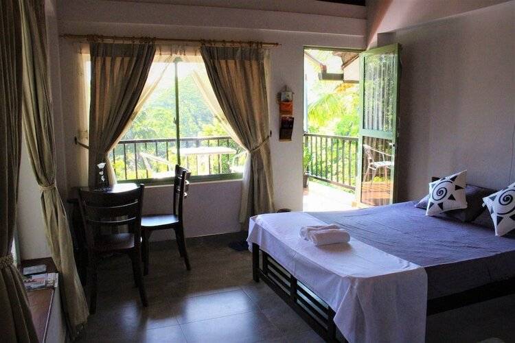 E-Stay Hanthana Kandy