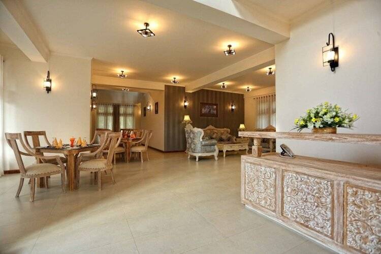 Rivora Residence