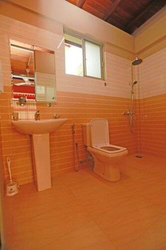 Apl Apartments