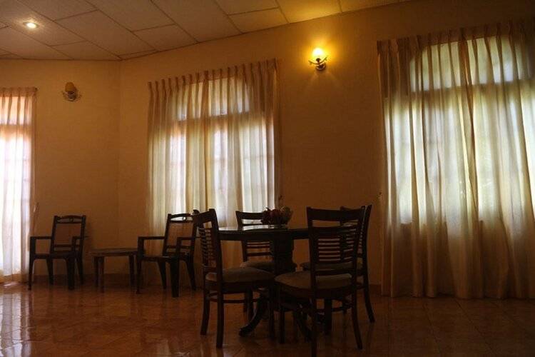 Hotel Red Rose