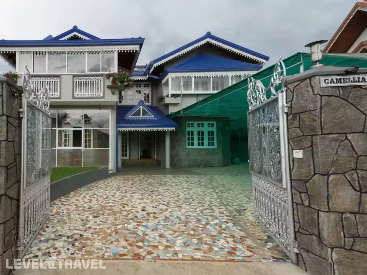 Camellia Lake Resort