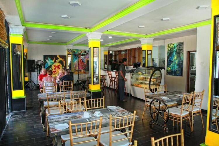 Asian Grand Hotel