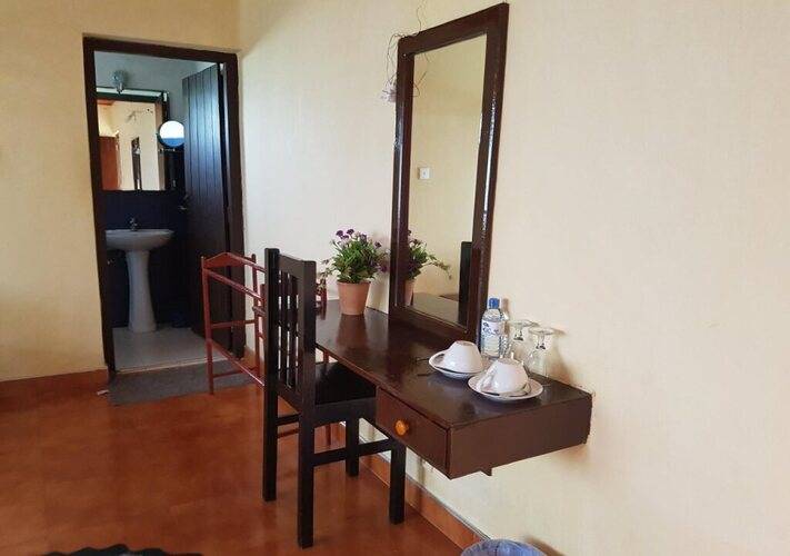 Nilaveli Crystal Blue Hotel