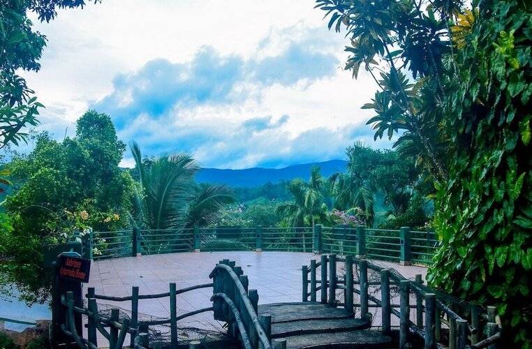 Sinharaja Park Hotel