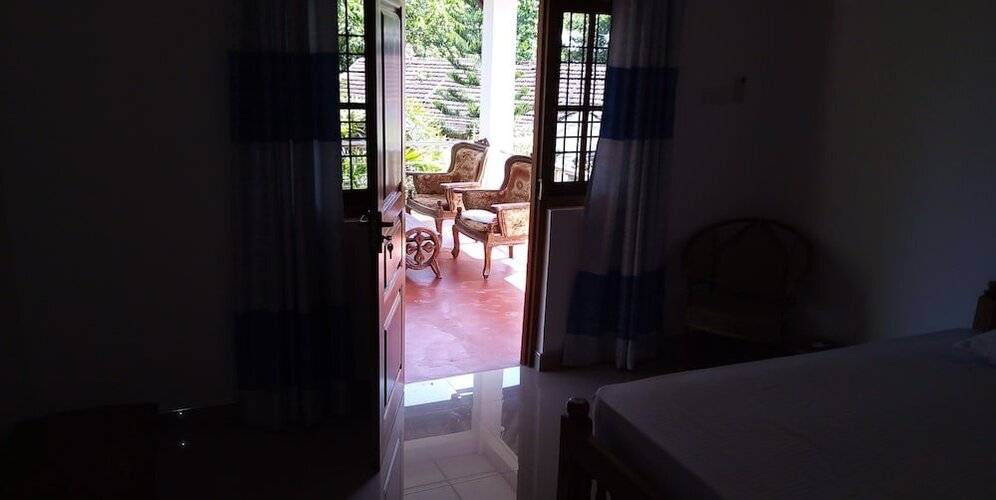Senuri Home Stay
