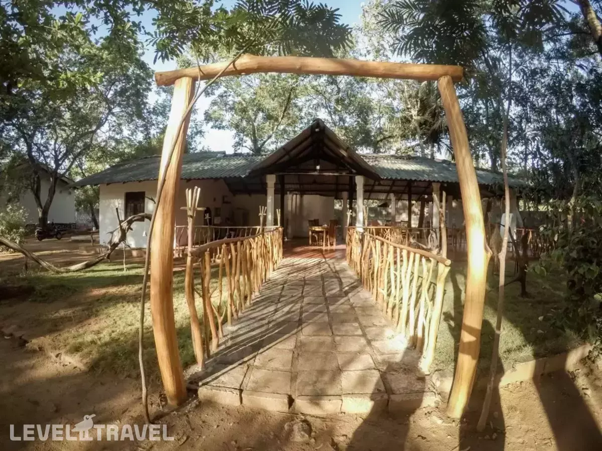 Apsaras Resort Sigiriya