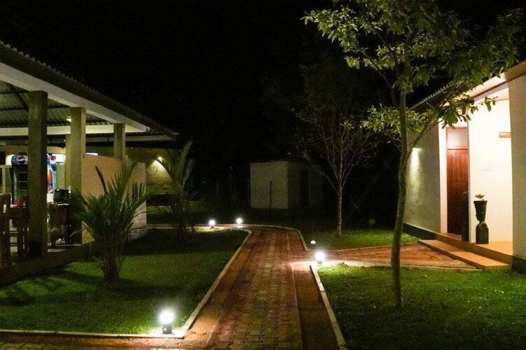 Ceyloni Hotel