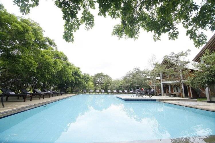 Elephas Resort & Spa